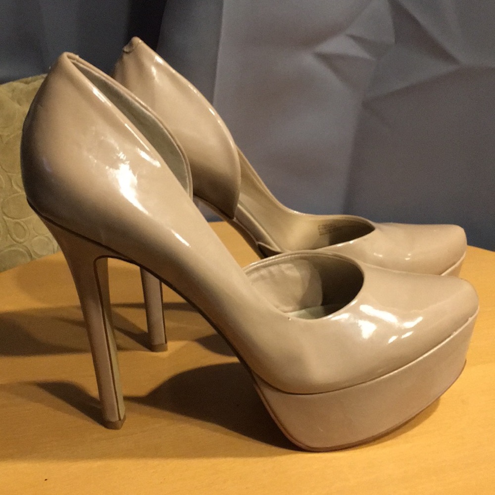Jessica Simpson D’Orsay platform heel nude 9.5